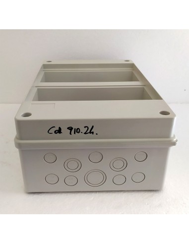 Centralino-da-parete-senza-portello-24-moduli-ip40-2