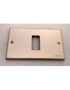 Placca-Bticino-1-posto-moduli-in-alluminio-serie-Magic