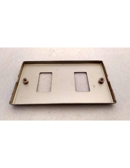 Placca-Feb-2-posti-in-alluminio-serie-magic-2