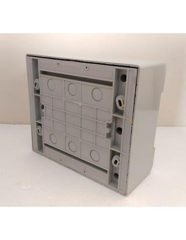 Centralino-da-parete-8-moduli-senza-portello-IP40-4