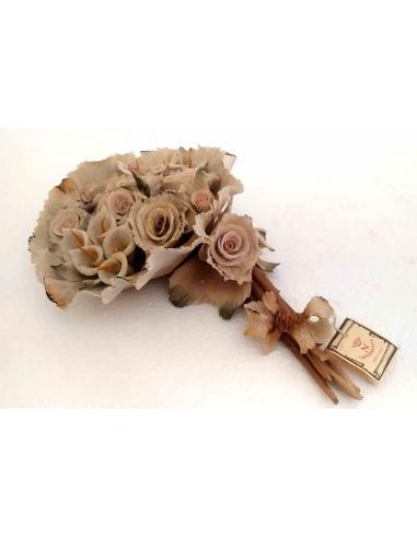 Bouquet-di-fiori-in-porcellana-di-Capodimonte-Creazioni-Victoria