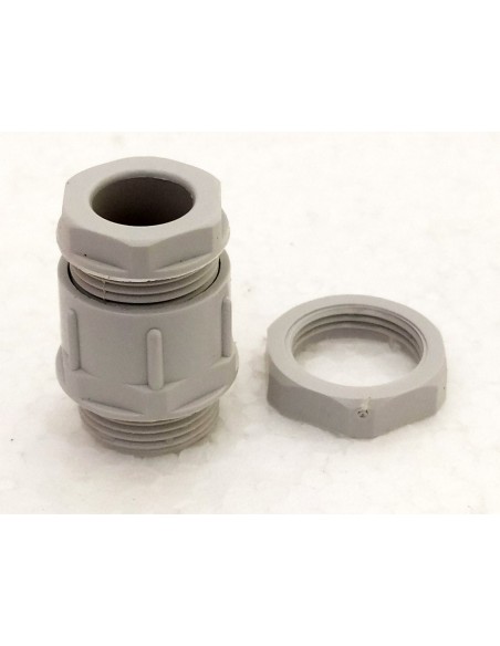 Pressacavo-grigio-in-poliammide-passo-Pg13-foro-20,5-IP67-4