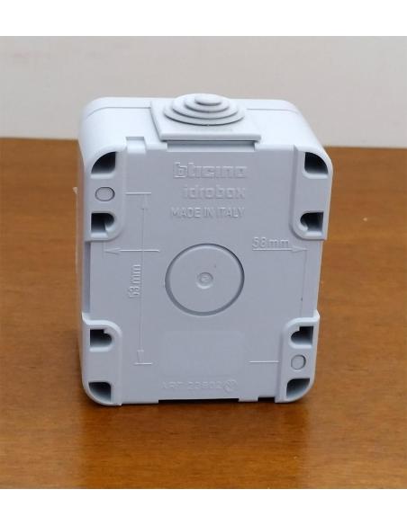Cassetta-custodia-da-parete-idrobox-Bticino-Tekne-2-posti-3