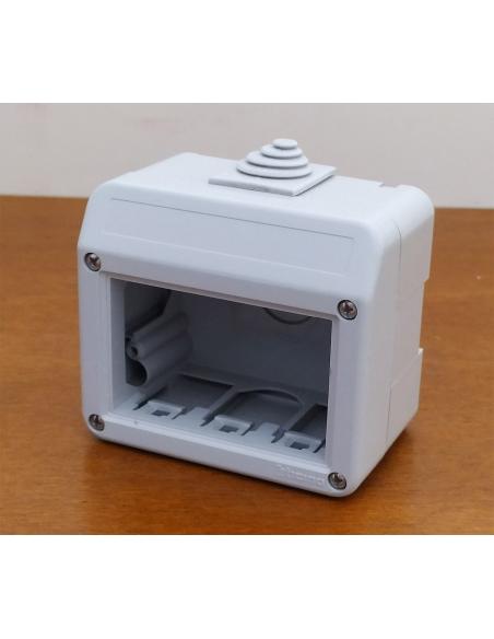 Cassetta-custodia-da-parete-idrobox-Bticino-Tekne-3-posti-1