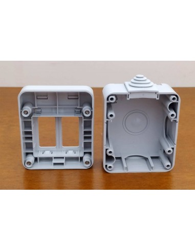 Cassetta-custodia-da-parete-idrobox-Bticino-Magic-2-posti-4