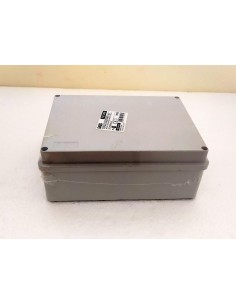 Cassetta-di-derivazione-stagna-con-pareti-lisce-190x140x70-IP56 2