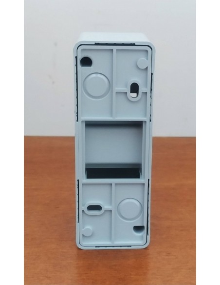 Centralino-calotta-da-parete-1/2-moduli-Lucasystem-IP40-5