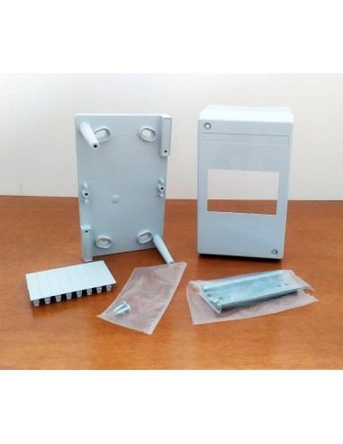 Centralino-calotta-da-parete-2/4-moduli-Lucasystem-IP40-2