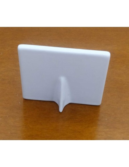 Cuore-Matto-mattonella-in-ceramica-bianca-da-esposizione-5