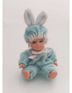 Coniglietto-in-ceramica-con-vestito-e-cappello-celeste-5x8-cm