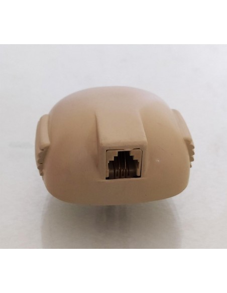 Spina-telefonica-tripolare-tradizionale-con-presa-plug