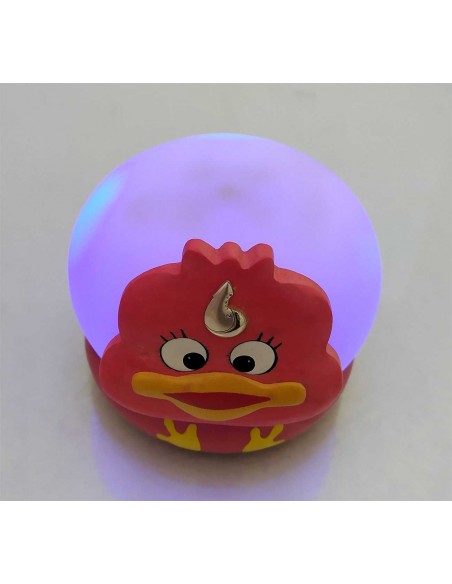 Lampada-lume-da-comodino-Recuerdo-in-legno-con-pulcino-accesa