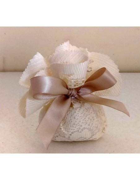 Centrino-tulle-Beccali-pizzo-murano-colore-ecrù-Cf10-pz