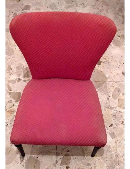 Poltroncine-in-legno-ricoperte-di-tessuto-rosso-vintage-anni-60