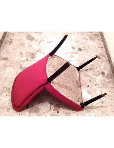 Poltroncine-in-legno-ricoperte-di-tessuto-rosso-vintage-anni-60-8