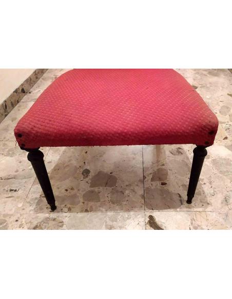 Poltroncine-in-legno-ricoperte-di-tessuto-rosso-vintage-anni-60-5