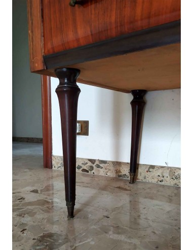 Como-antico-in-legno-lucido-decorato-con-4-cassetti-e-specchio-9