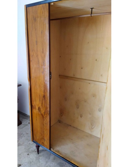 Armadio-vintage-con-specchio-per-camera-da-letto-1-anta-8