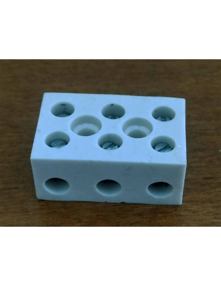 Morsettiera-in-steatite-ceramica-3-poli-l37xp24xh16mm