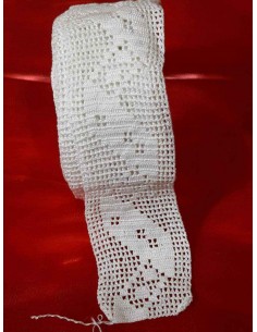 Tramezzo-bordura-pizzo-lavorato-alluncinetto-colore-bianco-l-4,5cm-x-6,65-metri
