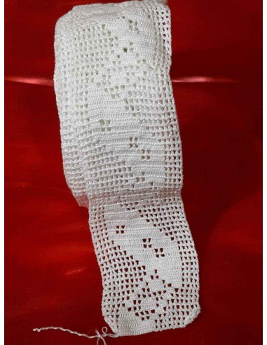Tramezzo-bordura-pizzo-lavorato-alluncinetto-colore-bianco-l-4,5cm-x-6,65-metri