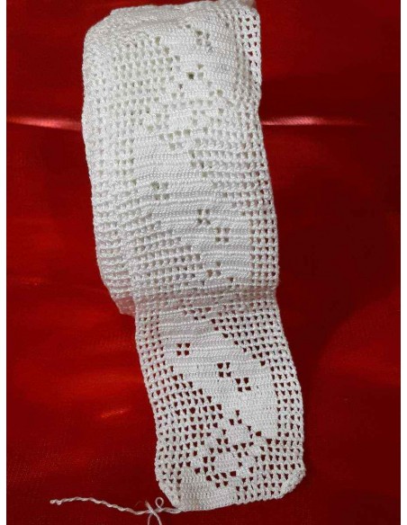 Tramezzo-bordura-pizzo-lavorato-alluncinetto-colore-bianco-l-4,5cm-x-6,65-metri