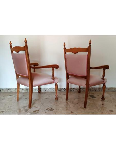 Poltroncina-in-legno-lavorato-con-braccioli-54x46x90-vintage-2