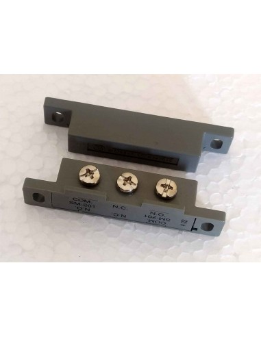Contatto-sensore-magnetico-grigio-con-contatti-C/NC/NA-4