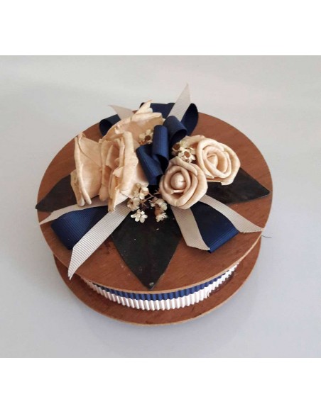 Scatola-artigianale-rotonda-in-legno-con-fiori-e-nastro-blu-o15-x-h-5-cm-1