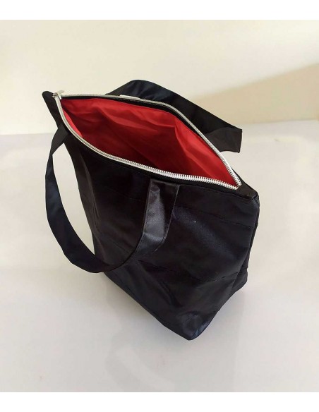 Borsa-porta-tutto-Pupa-nera-con-manici-superiori-29x25-cm-8