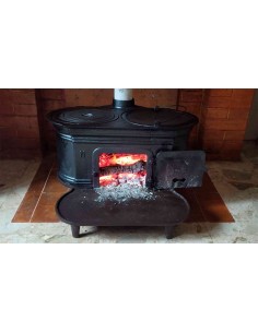 Stufa-a-legna-in-ghisa-con-piedi-misura-n°3-usata-funzionante 2