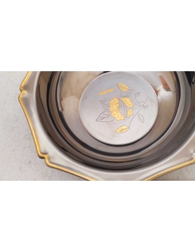 Ciotola-ottagonale-vintage-in-acciaio-inox-1810-con-bordo-in-oro-24k-e-incisione-floreale-4