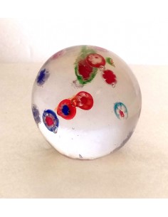 Fermacarte-sferico-in-vetro-con-decoro-interno-murrine-colorate 2